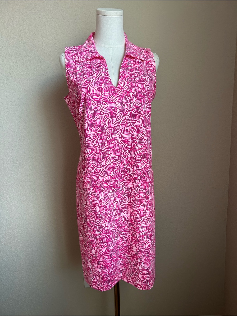 Katherine Way Pink and White Swirl Collar V-Neck Dress